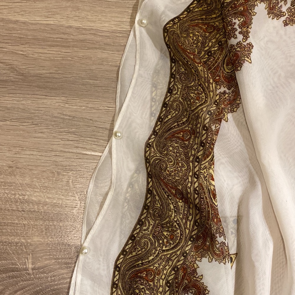 COPY - Printed NWOT. Gorgeous Boho stylish brown/tan/white Cover-Up/Top. - Picture 2 of 3